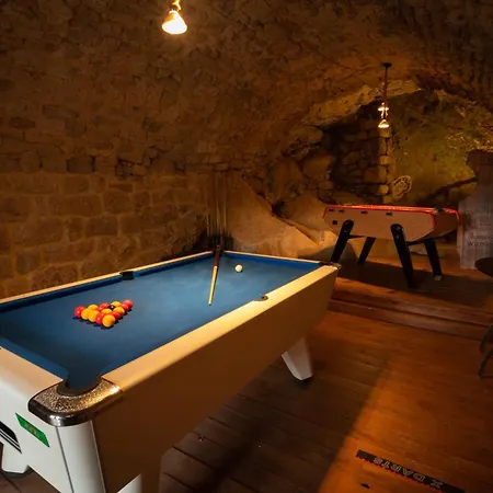 Apartment D'une Source