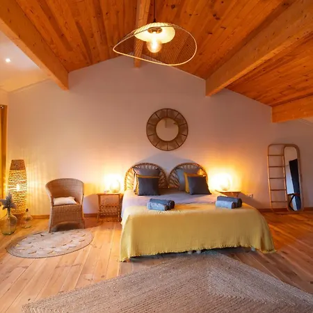D'une Source Apartment *